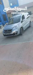  1 بيجو باتنر