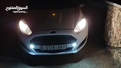  5 فرد فيستا  السياره الاوفر