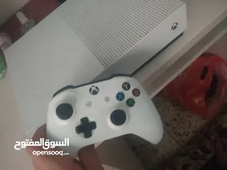  1 Xbox one s مستعمل للبيع بحالة ممتازة