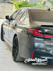  4 BMW 545e xDrive