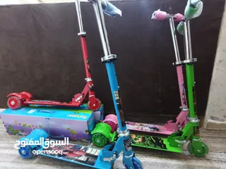  1 سكوترات حديد جديد مش بلاستيك حديد مضيء بس ب 5دنانير