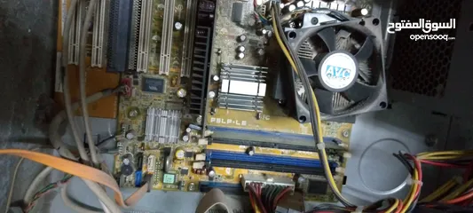  1 كرت رام 1 غيغا DDR2 ورام2 DDR2 او بدل وادفع فرق لكرت اقوى