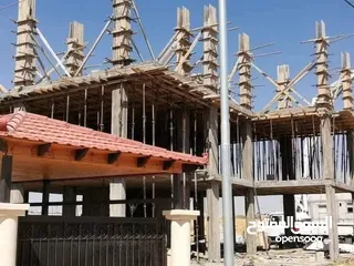 8 مقاولات و صيانة عامة  بناء من الأساس .تشطيبات .كهرباء.ديكورات.دهان . بلاط. تمديدات صحية .