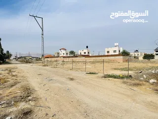  1 قطعة ارض مساحة 966 متر في اريحا شارع عمان للبيع