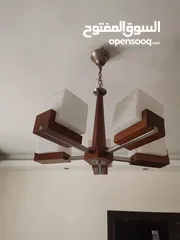  3 ثريا مميزه للبيع حشب مع كروم