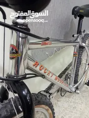  13 MEN'S MOUNTAIN BIKE BRAND ( ROCKY MOUNTAIN ) year 1991