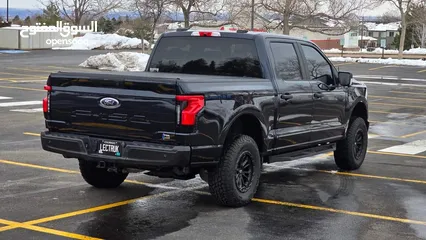  4 F150 Lightning Lariat 2022