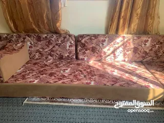  3 فرش للبيع موجود بأريحا بسعر جيد