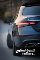  13 مرسيدس بنز