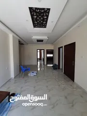  5 شقة للبيع في ام اذينة