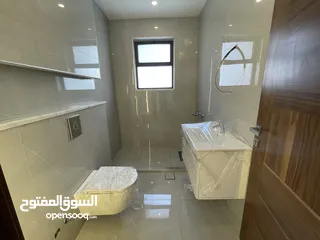  13 شقة للبيع في الصويفية ( Property ID : 39384 )