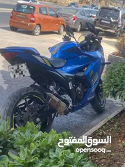  3 Suzuki gixer sfr 250cc