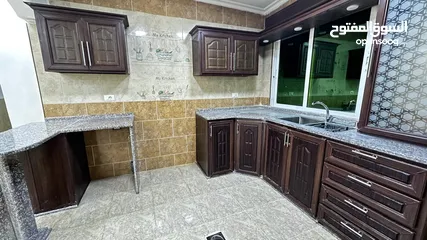  9 شقة للبيع مع مطبخ راكب الحي الجنوبي منطقة الرابية.                            ..