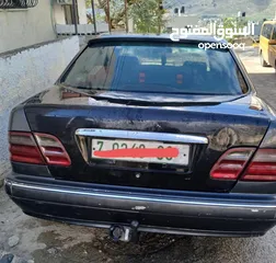  1 مرسيدس E270