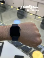  7 Apple Watch s8  41mm بحالة الجديد غير مستخدمة