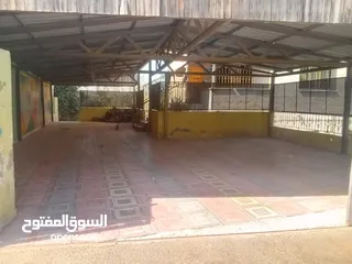  12 مدرسة للبيع من الصف الأول للسادس لعدم التفرغ عمان قابل للتفاوض