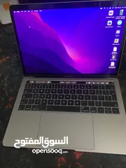  4 MacBook Pro 2017 touchbar