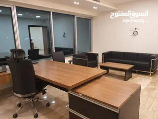  3 مكتب تجاري للبيع – شارع مكة – موقع مميز  يصلح لجميع الانشطة التجارية