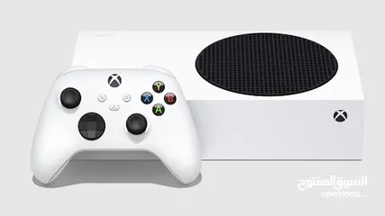  9 جهاز xbox series s اصليه مع يدتين اصليات وحده بلون ابيض واخرى بلون احمر