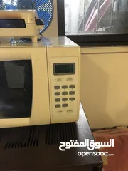  7 ثلاجة ديلي جديده ام يتم استعمالها نهائيا للبيع بسعر مغري وماكنة لحمه وثلاجه منزليه وفرن غاز 5عيون