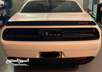  9 Dodge challenger SRT8-Hellcat -GCC