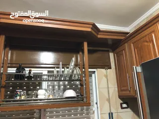  12 شقة للبيع قرب اشارة النسيم /اربد