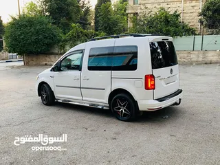  1 كادي الماني. مبطنه. 6+1. باب. خلفي. وبابين جنب بريه. شركه. بسعررررررررر. حرق حرق ونهاي
