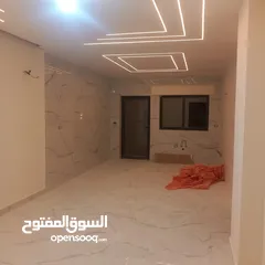 8 شقق فاخرة للبيع في اليادودة