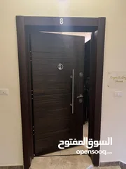  17 شقة فاخرة للبيع من المالك