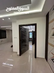  4 شقة ارضية مع مدخل خاص و ترس في البنيات قرب مدارس الحصاد