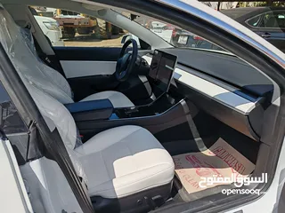  8 Tesla Model 3 Standard PLUS 2020