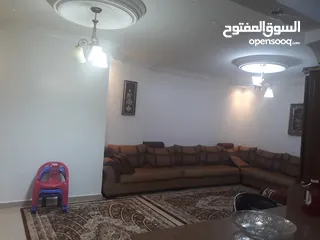  19 # شقة سوبر ديلوكس اربد- ايدون-غرب دوار العيادات.