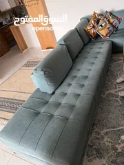  2 طقم كنب  حرف L    مقاعد 8  لون ازرق بسعد جيد جدا ، شبه جديد