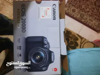  9 كاميرا نظيفه جدا مع كافه الاغراض نوع Canon موديل Eos2000D بسعر مغري