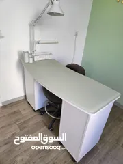  1 عفش صالون اظافر