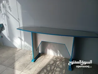  8 فرصة نادرة لأصحاب المكاتب والشركات الناشئة! أثاث مكتبي متكامل ومستعمل بحالة ممتازة – للبيع بسعر مميز