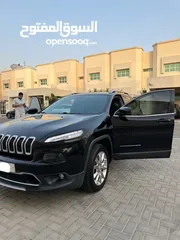  3 Jeep Cherokee Limited  V6 3.2L  2017  GCC Specs  Full Option