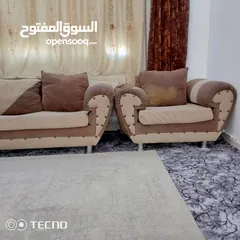  3 كنب سبع مقاعد ثلاثيه وثنائيه ومفردتين