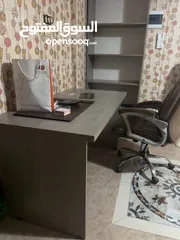  4 مكتب  (بحالة الوكالة)