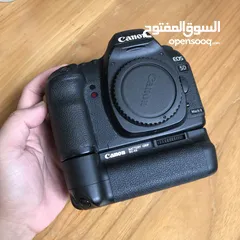  4 كاميرا كانون 5d Mark 2