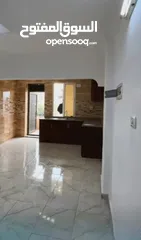  1 شقه استثمارية للبيع