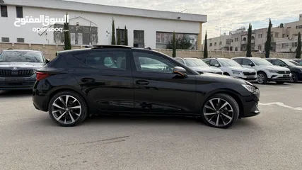  6 سيات ليون ترخيص 2022 محرك 1500 بنزين جير أوتوماتيك 150 حصان