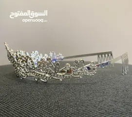  3 Crown or tiara (new in box)