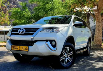  4 Mint Condition  GX.R V6 AAA Insured Toyota Fortuner