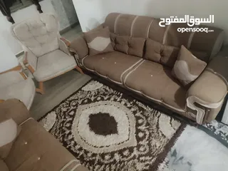  5 طقم كنب (مستعمل شبه جديد)