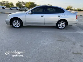  1 لكزس GS300