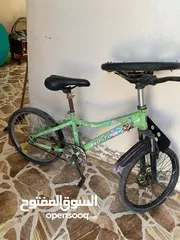  2 بسكليت 20 والثاني 24