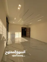  5 شقة سكنية للبيع بسعر مغري