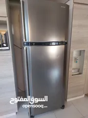  1 ثلاجه شارب تايلندي حجم 508 لتر سلفر ستيل مستعمل بحالة الوكاله للبيع .