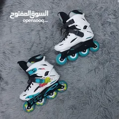  8 اكسسوارات وسكيتات وألعاب أخرى